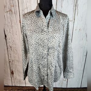 Chico's No-Iron Coolmax All Season Snow Leopard Print Button Down Shirt 0 4/6